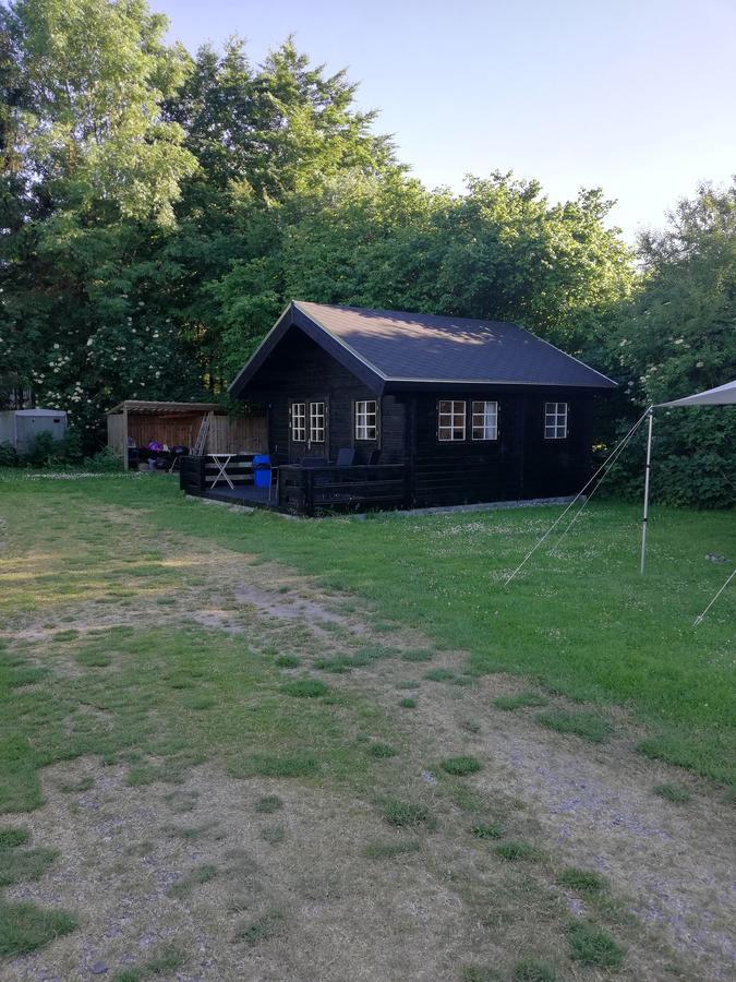 Glamsbjerg Hjemstavnsgardens Camping & Cottages מראה חיצוני תמונה